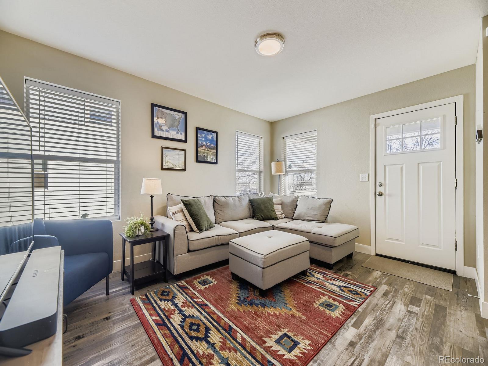 2065 W Vassar Avenue