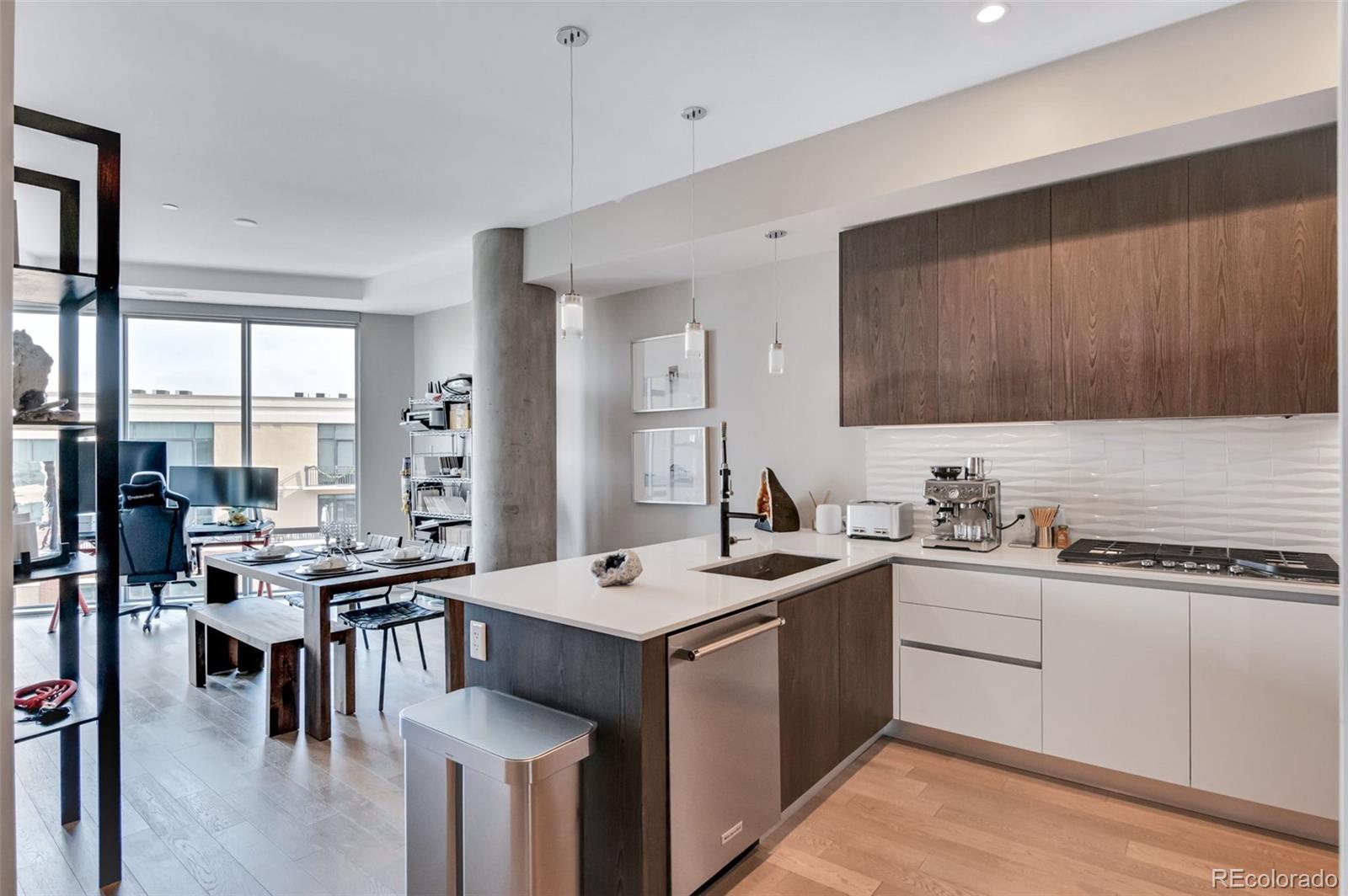 4200 W 17th Avenue 619