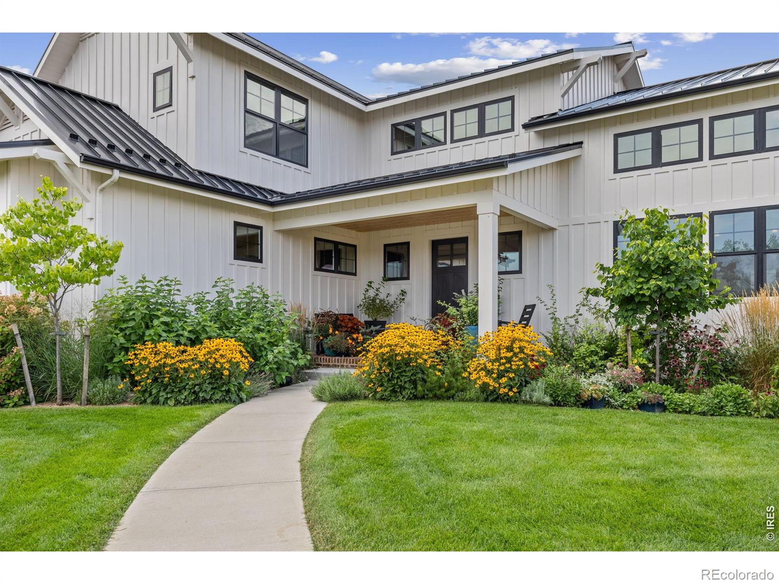 5794 Jackdaw Drive