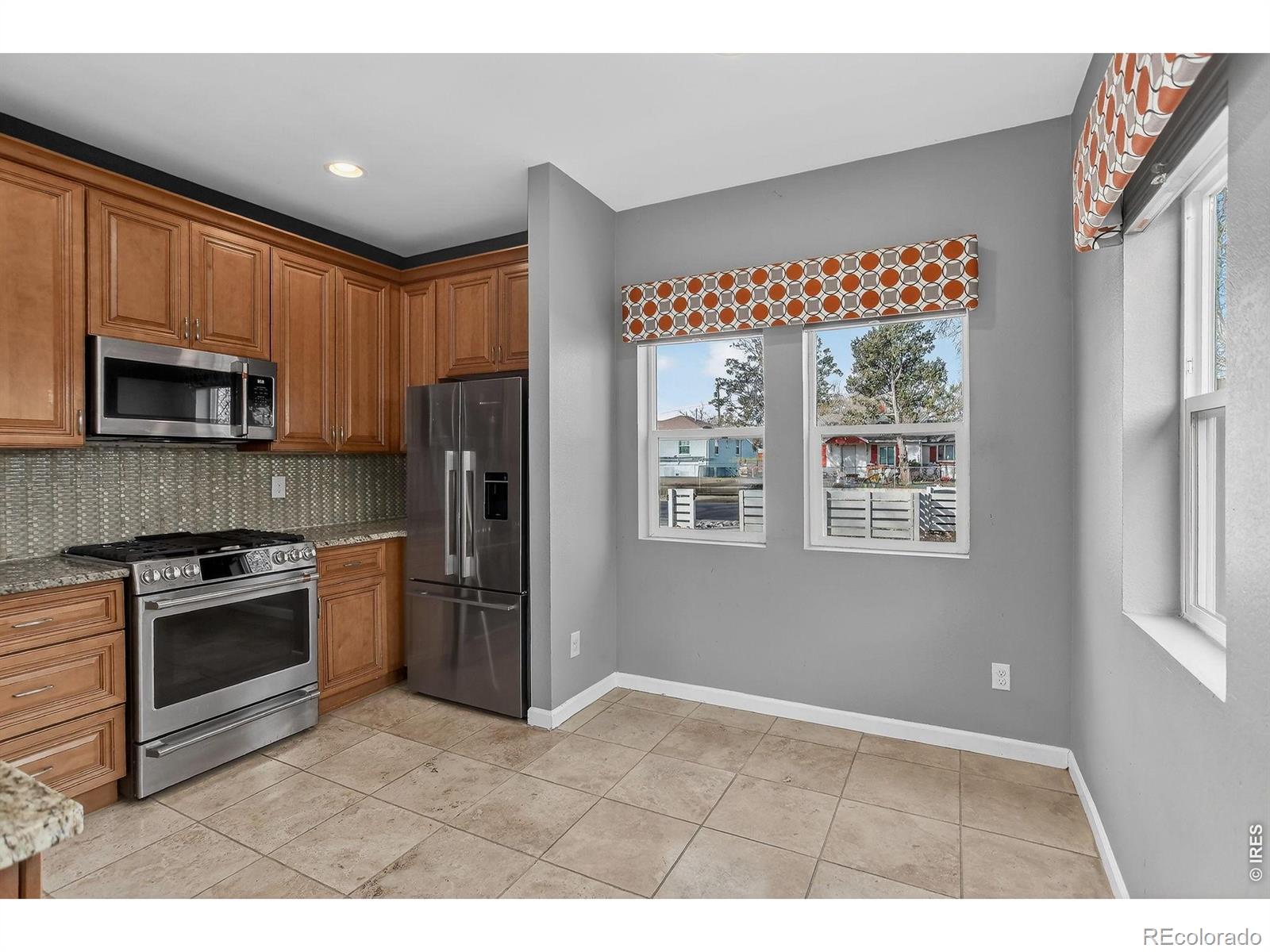 326 S Raleigh Street