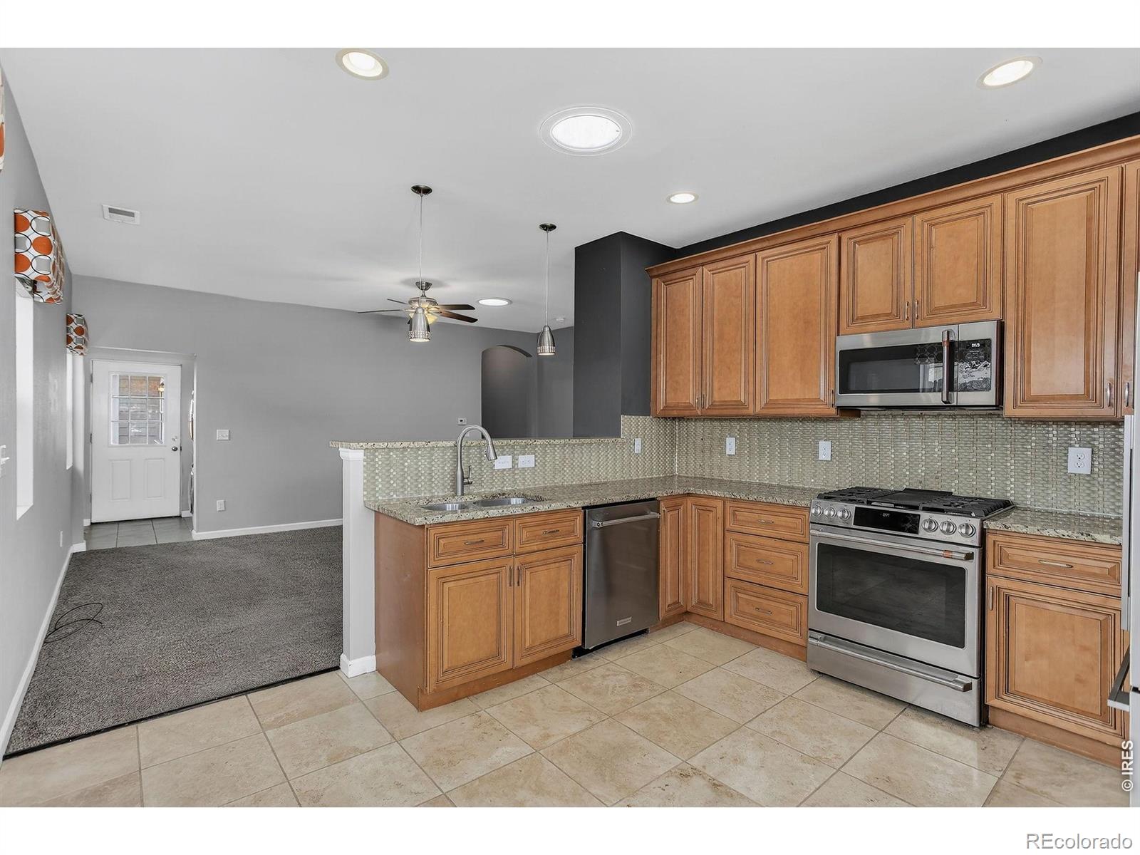 326 S Raleigh Street