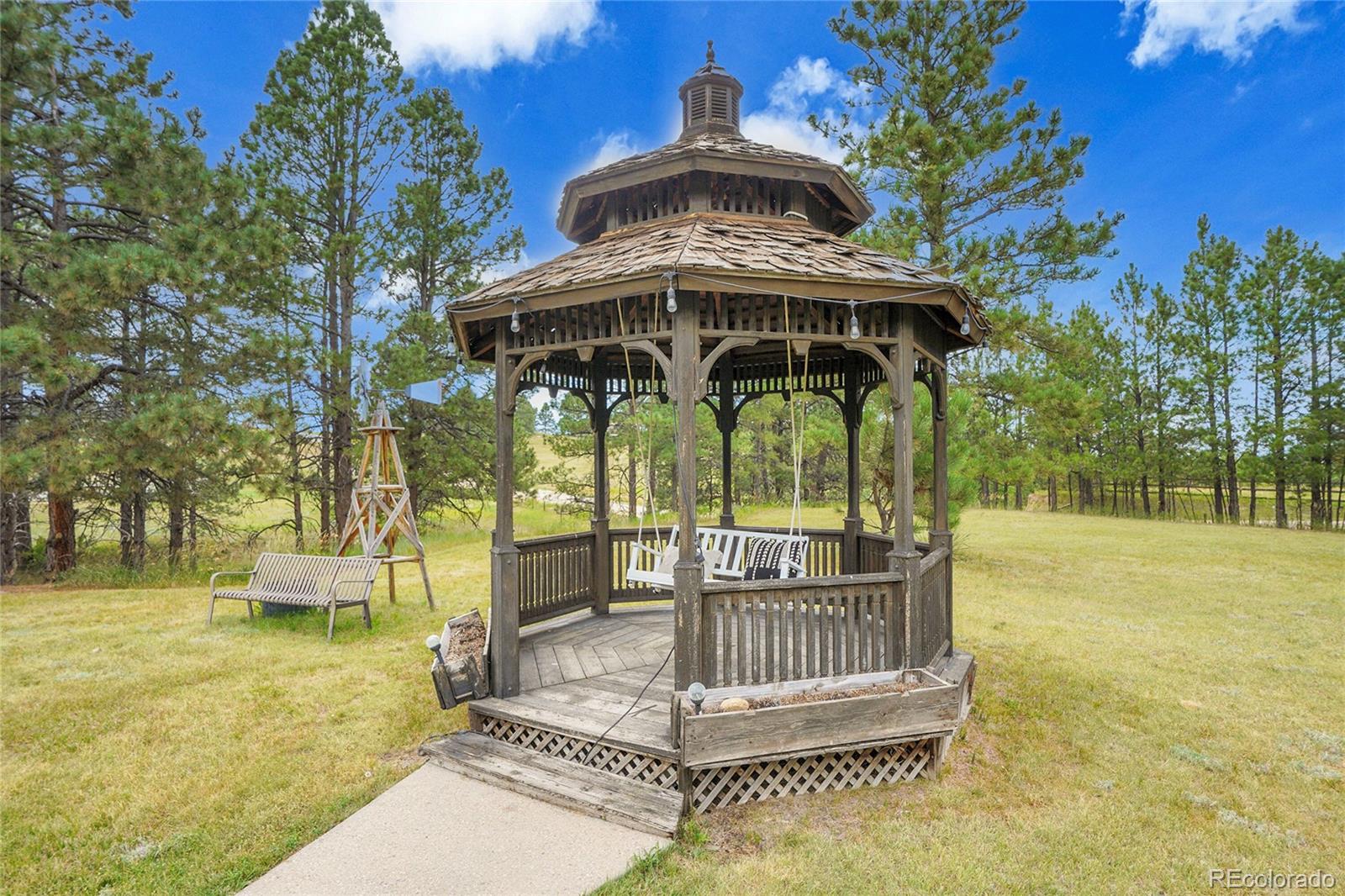7385 Pine Crest Drive