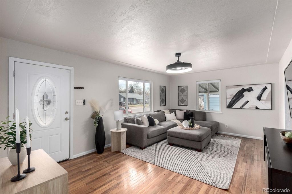 Photo of 463 S Xavier Street, Denver, CO 80219 (MLS # 4505572)