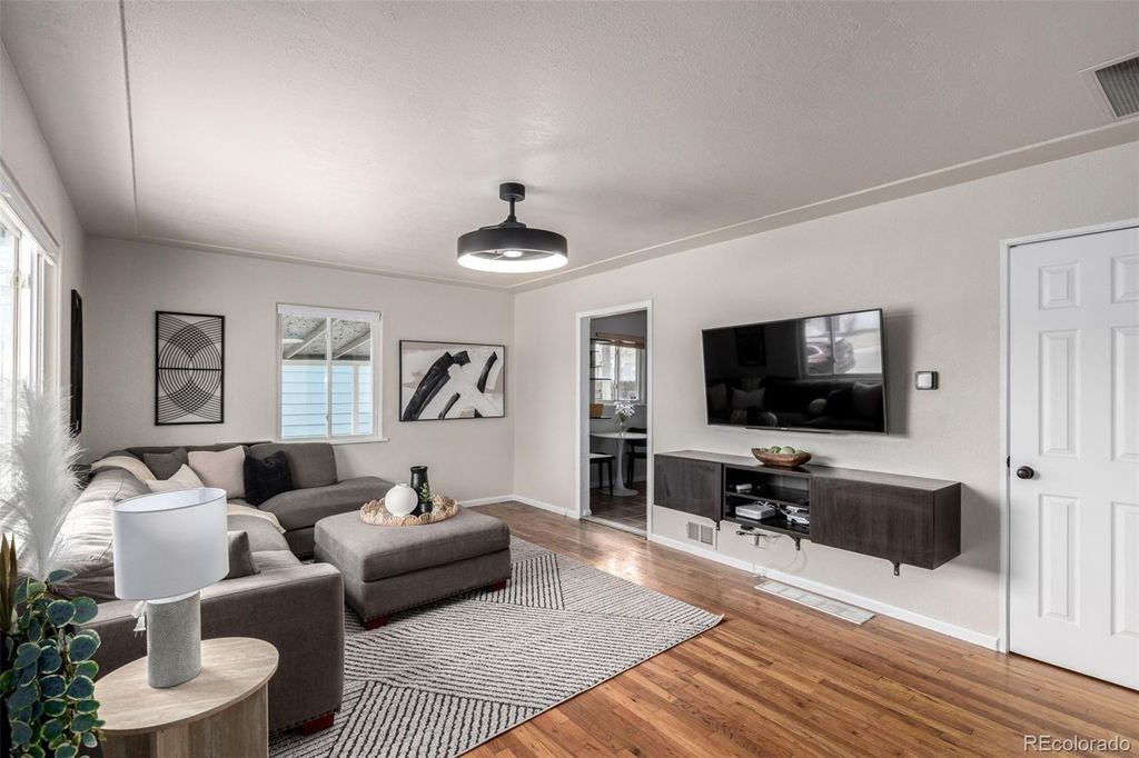 Photo of 463 S Xavier Street, Denver, CO 80219 (MLS # 4505572)