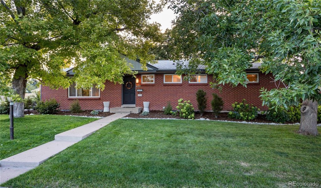 Photo of 7095 S Cherry Drive, Centennial, CO 80122 (MLS # 9524912)