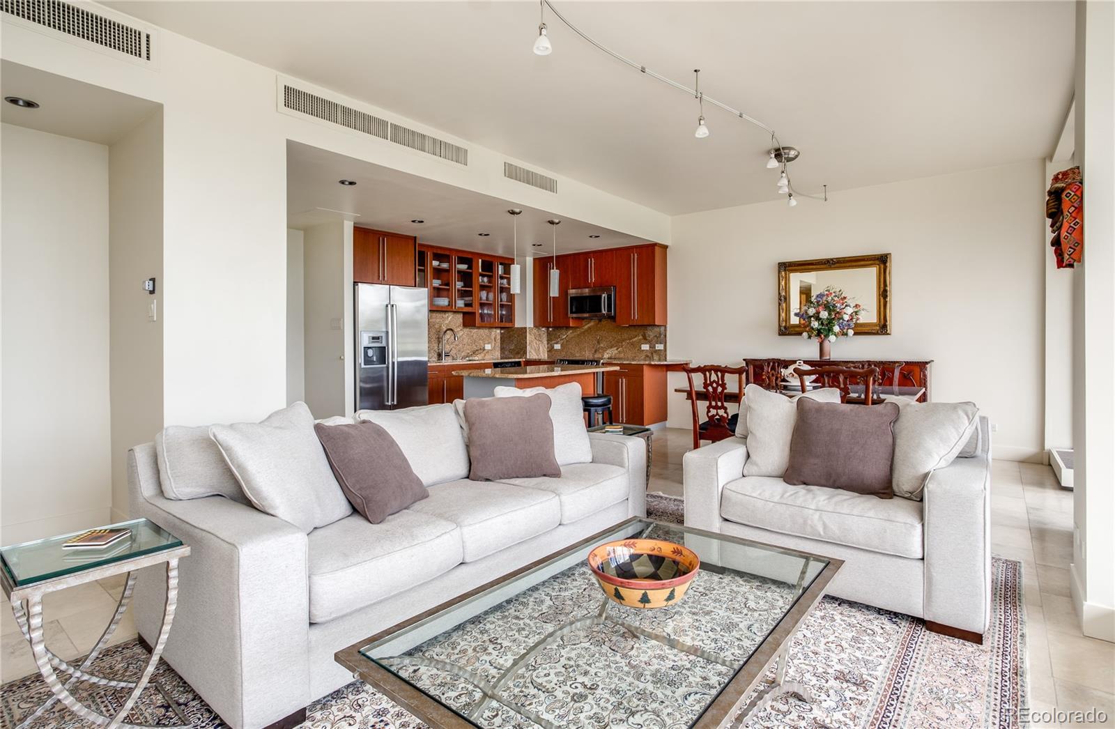 1201 N Williams Street 3B