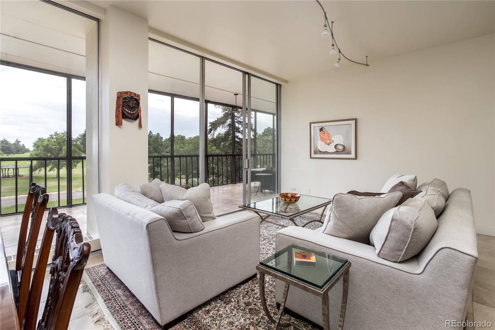 1201 N Williams Street 3B