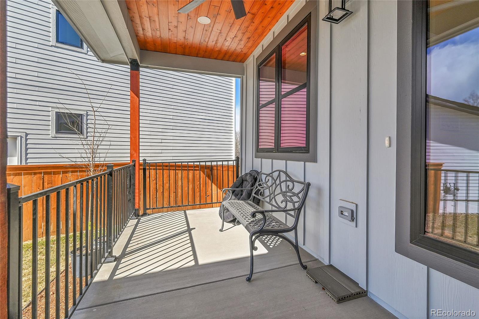 804 Spyglass Circle