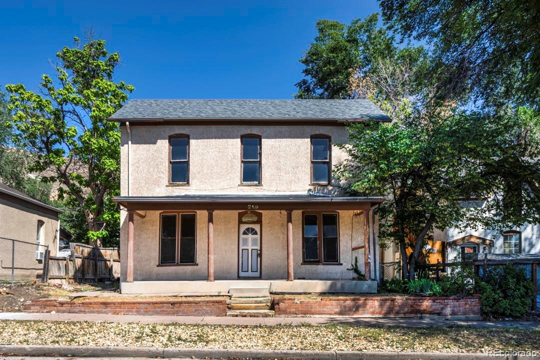 219 Greenwood Avenue