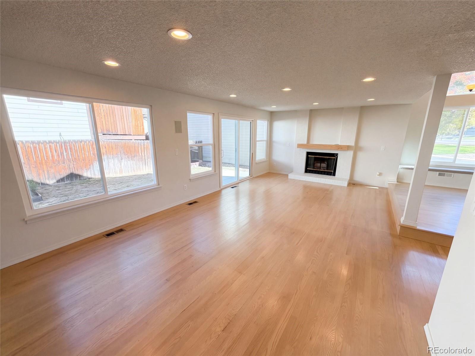 10471 W 83rd Place