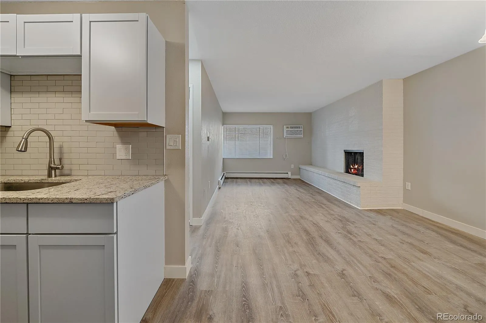 Denver, Colorado 80220, United States, 1 Bedroom Bedrooms, ,1 BathroomBathrooms,Residential,Active,19551