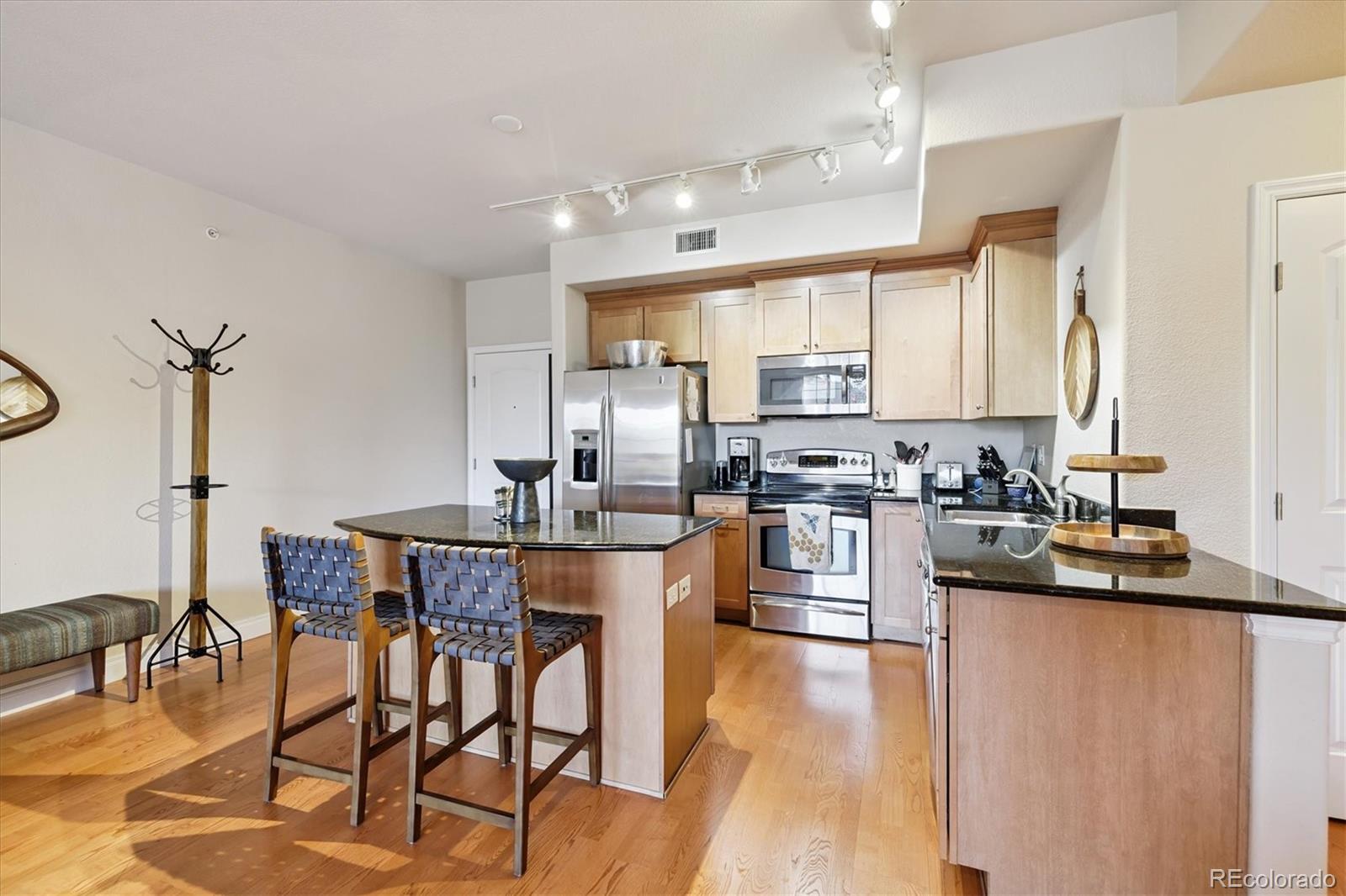620 11th Street 206