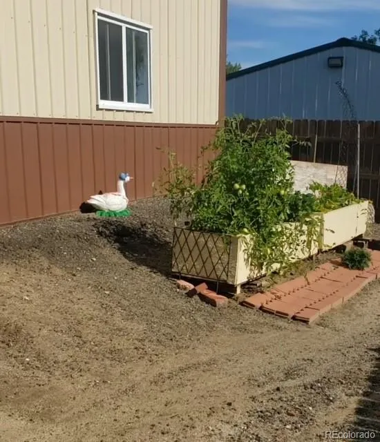 Wiggins, Colorado 80654, United States, 4 Bedrooms Bedrooms, ,2 BathroomsBathrooms,Residential,Active,97606