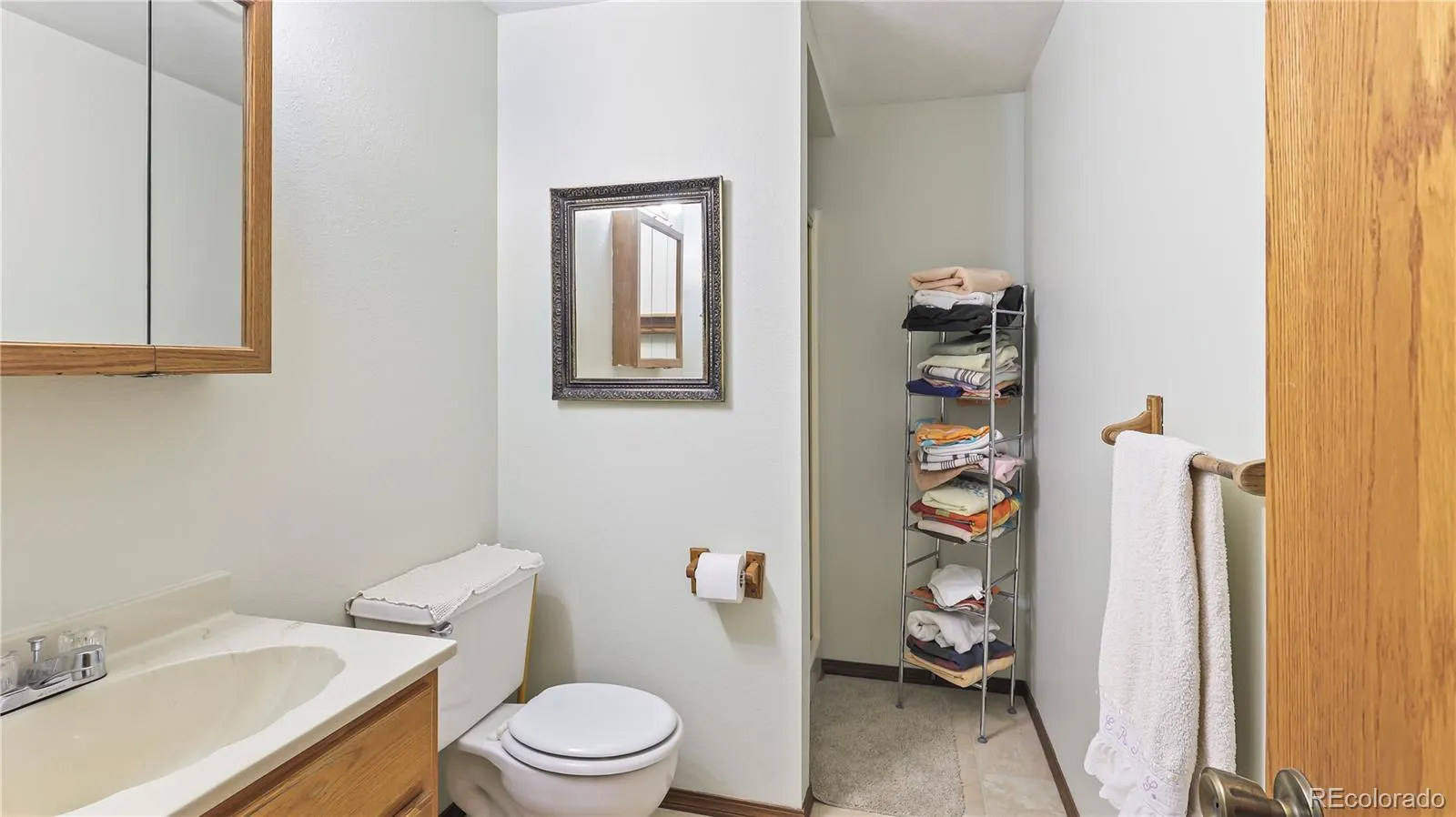 Wiggins, Colorado 80654, United States, 4 Bedrooms Bedrooms, ,2 BathroomsBathrooms,Residential,Active,97606