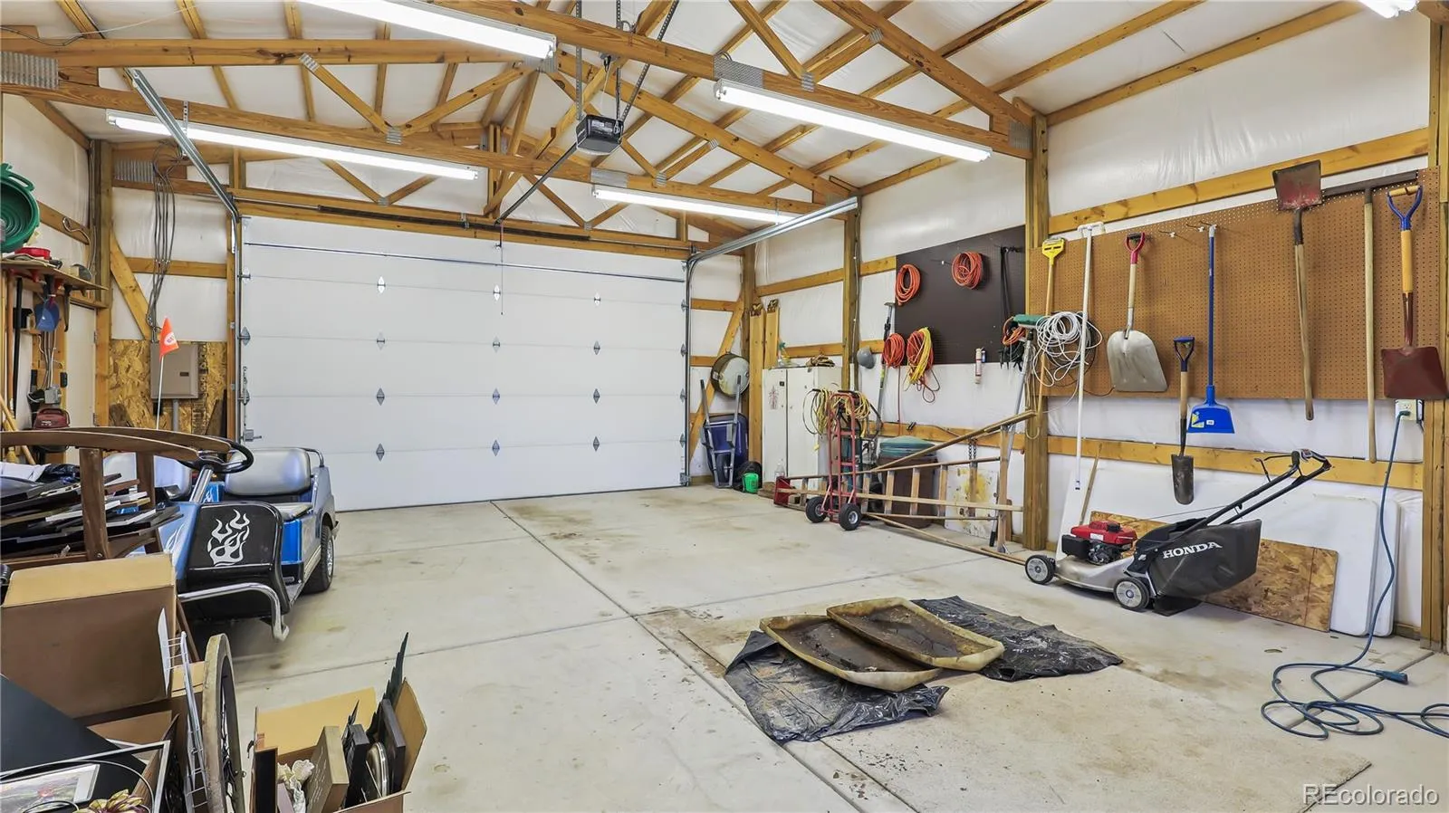 Wiggins, Colorado 80654, United States, 4 Bedrooms Bedrooms, ,2 BathroomsBathrooms,Residential,Active,97606