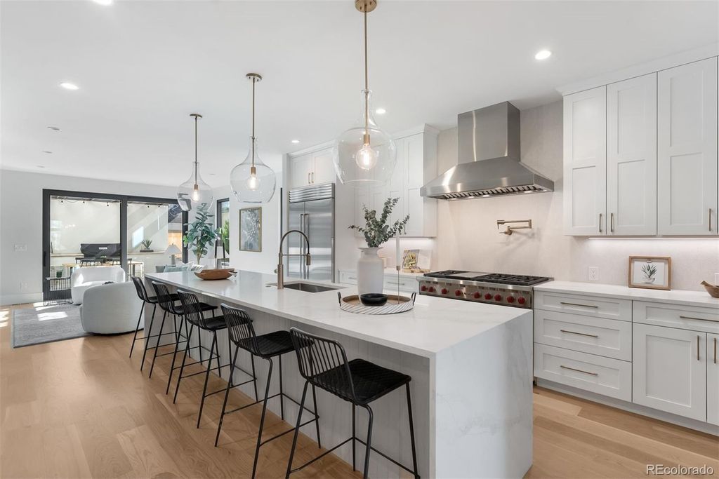 Photo of 334 Jackson Street, Denver, CO 80206 (MLS # 7412954)