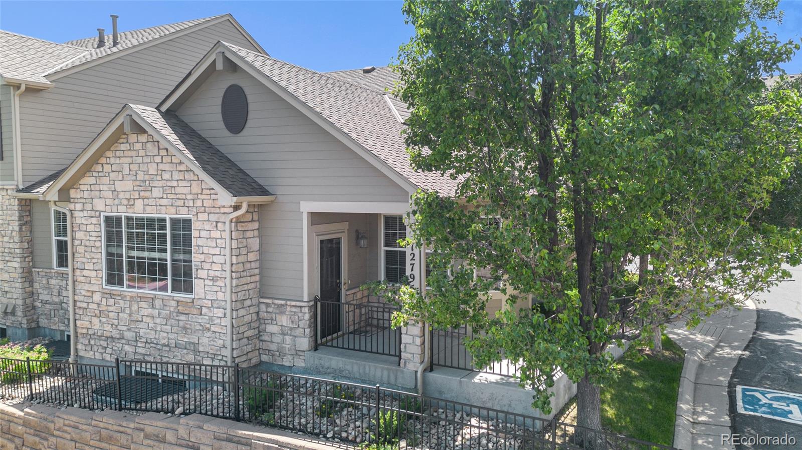 View Littleton, CO 80127 townhome