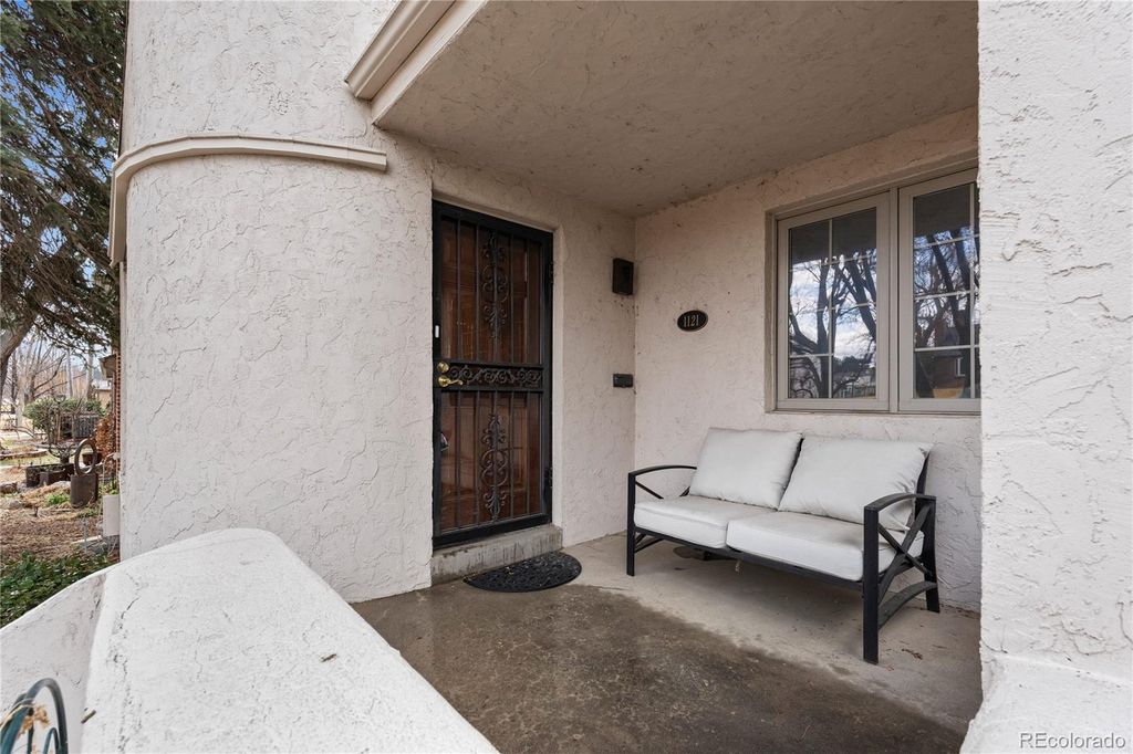 Photo of 1121 Hudson Street, Denver, CO 80220 (MLS # 8944601)