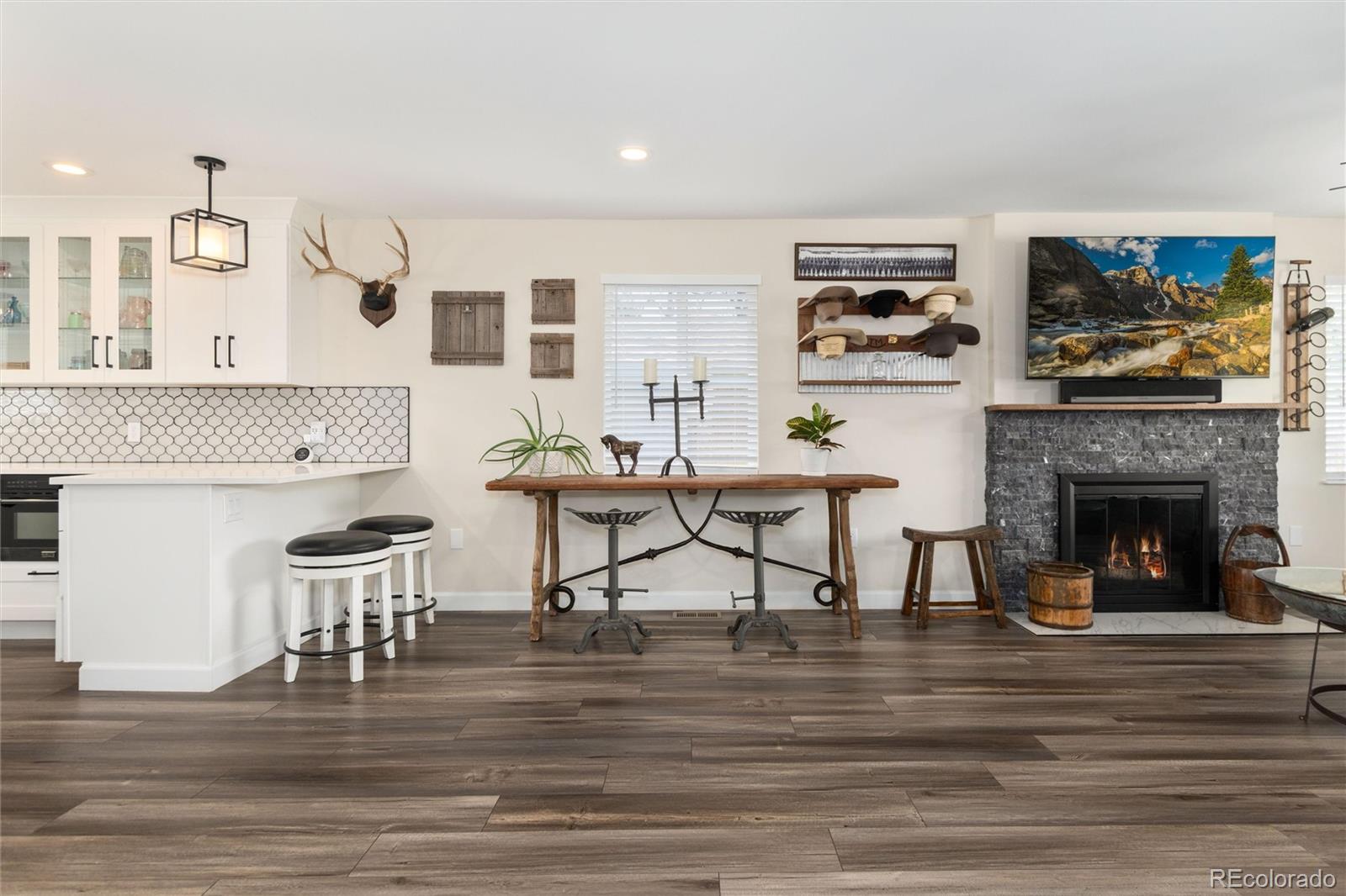 3231 S University Boulevard