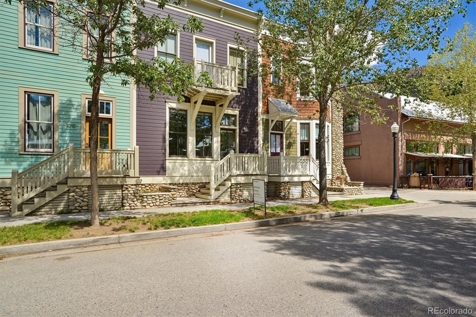 1012 River Park Road
