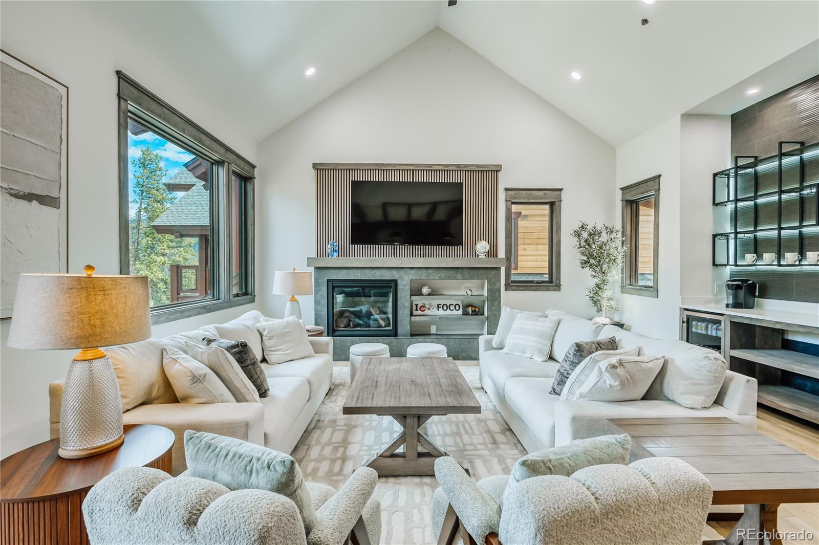 0117 Lake Ridge Circle 1864