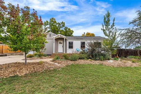 Photo of 7105 Geneva Court, Lakewood, CO 80214 (MLS # 2195220)