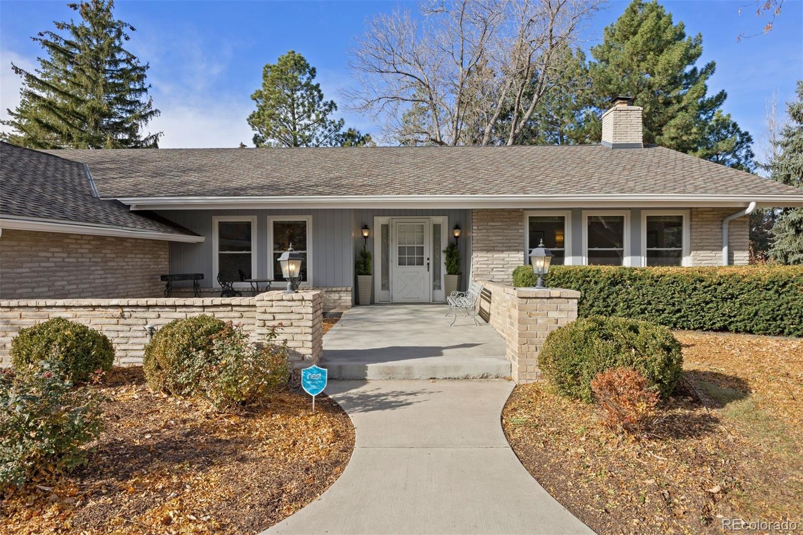 5633 E Southmoor Circle