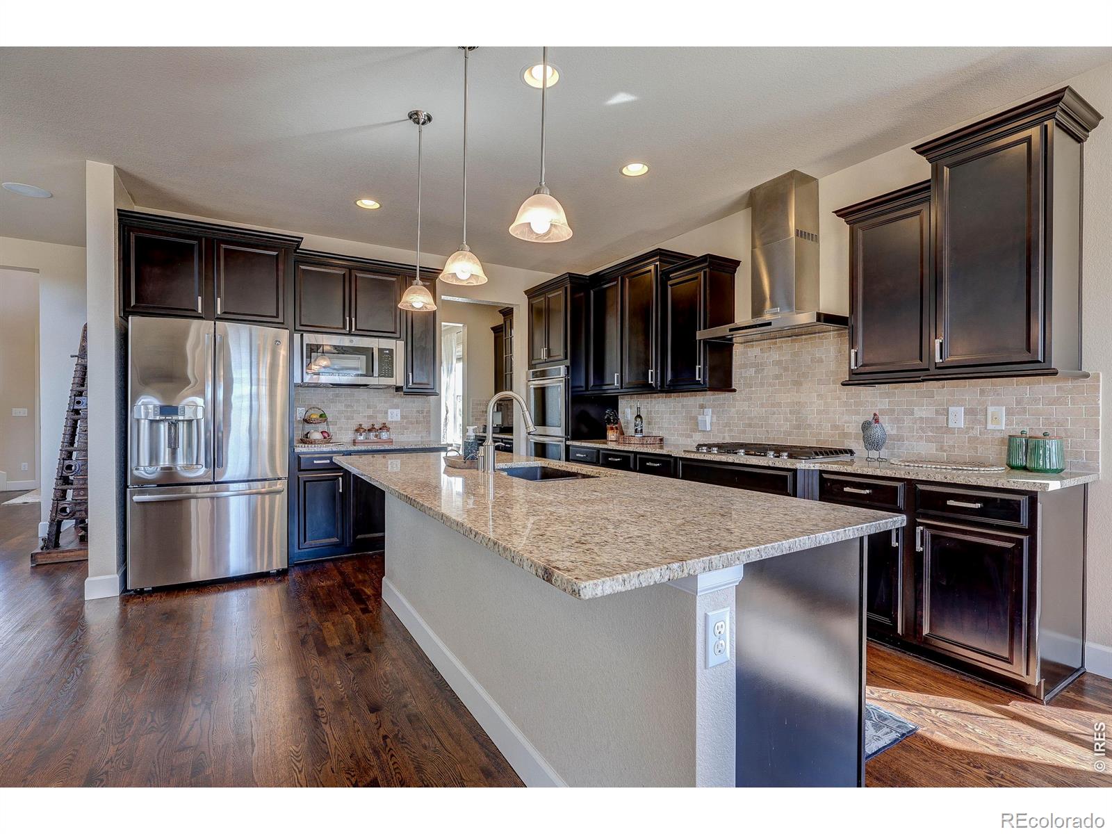 2246 Front Range Court