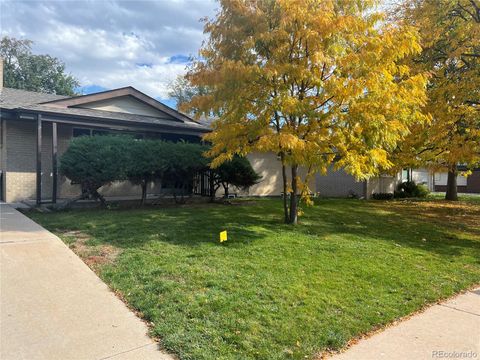 2574 S Dexter Street Denver CO 80222