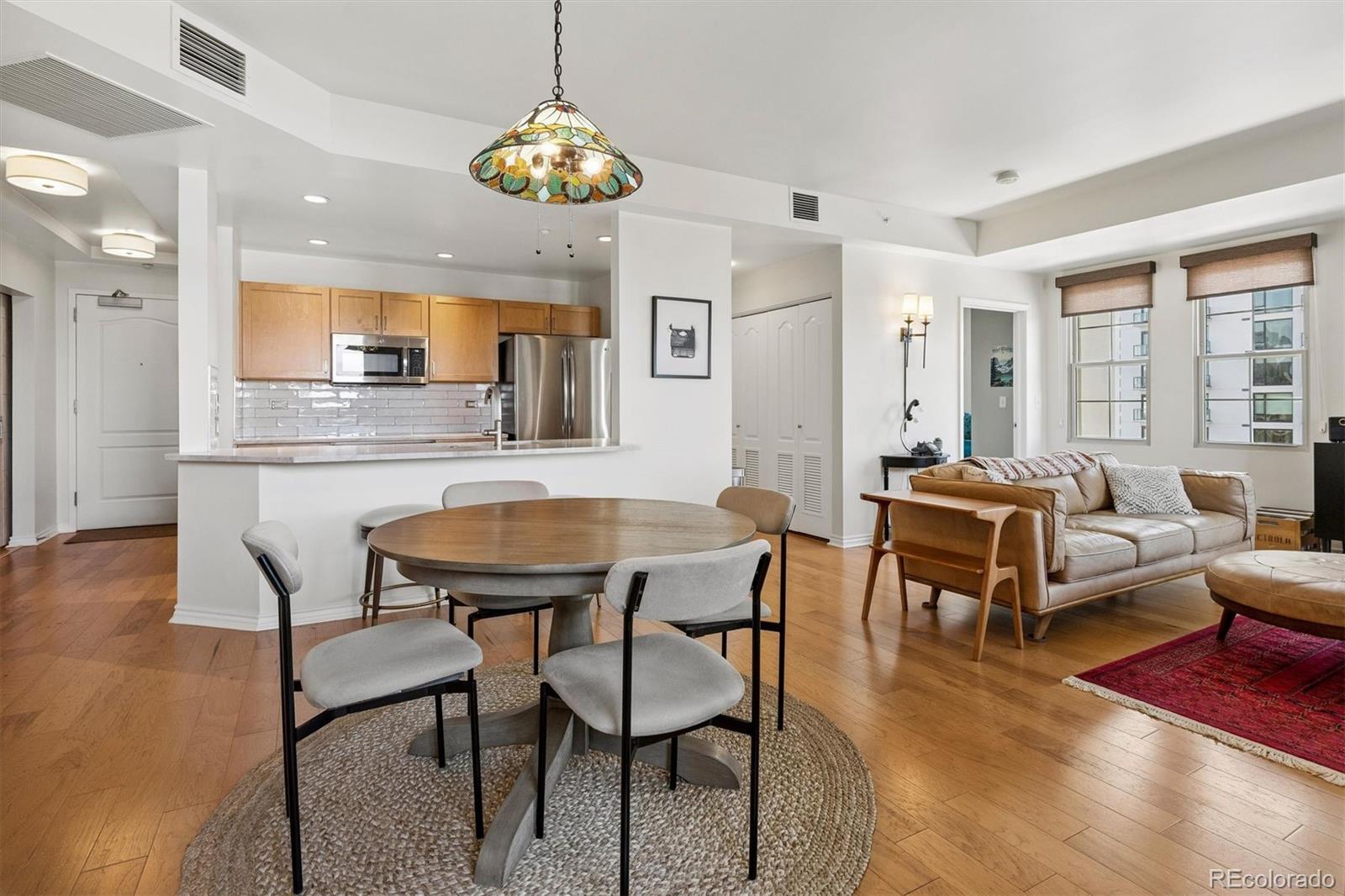 300 W 11th Avenue 10E