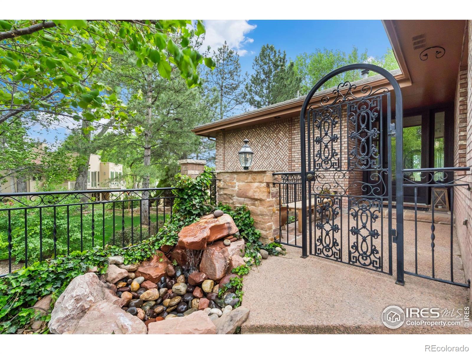 1917 Cottonwood Point Drive