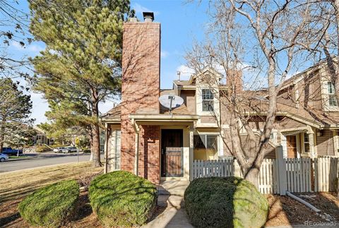 Photo of 1920 S Helena Street #A, Aurora, CO 80013 (MLS # 5442526)