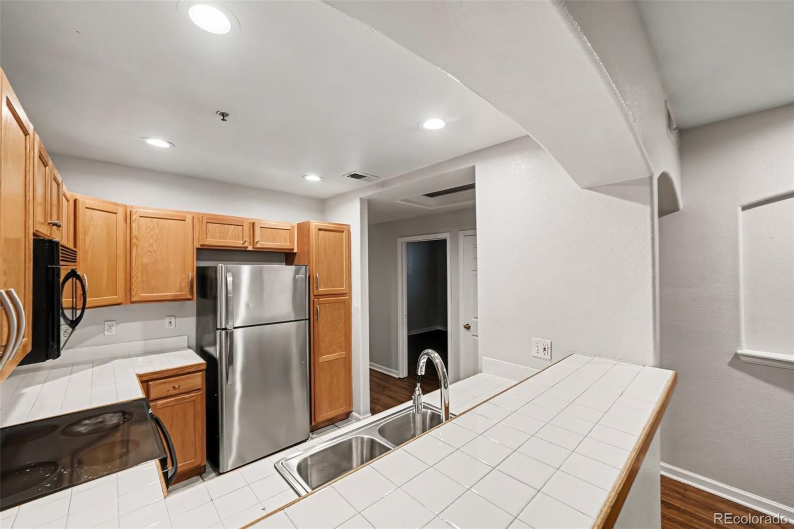 1747 N Pearl Street 103