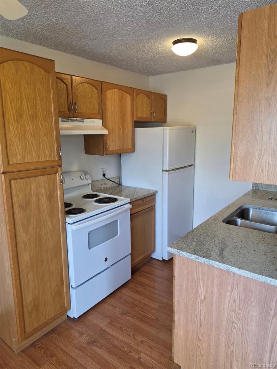 3161 Madison Avenue P317