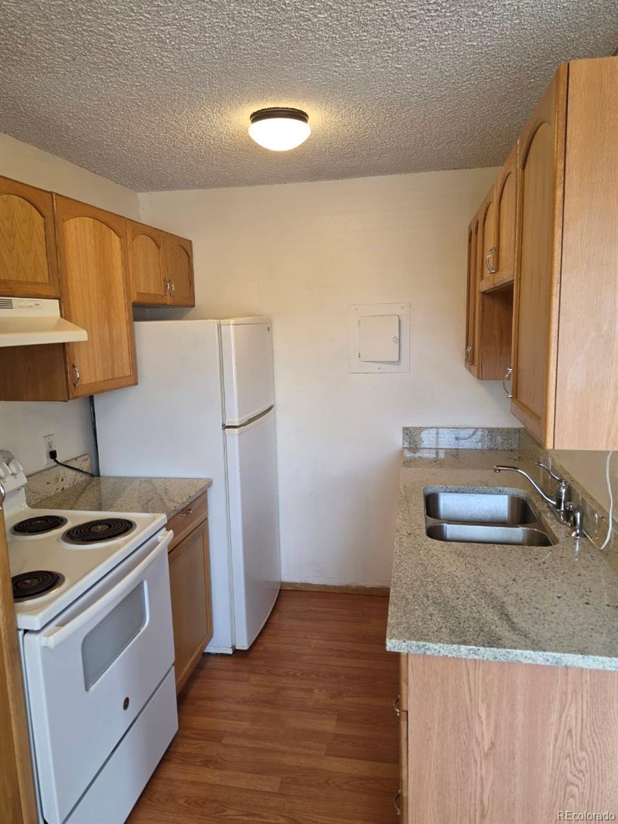 3161 Madison Avenue P317