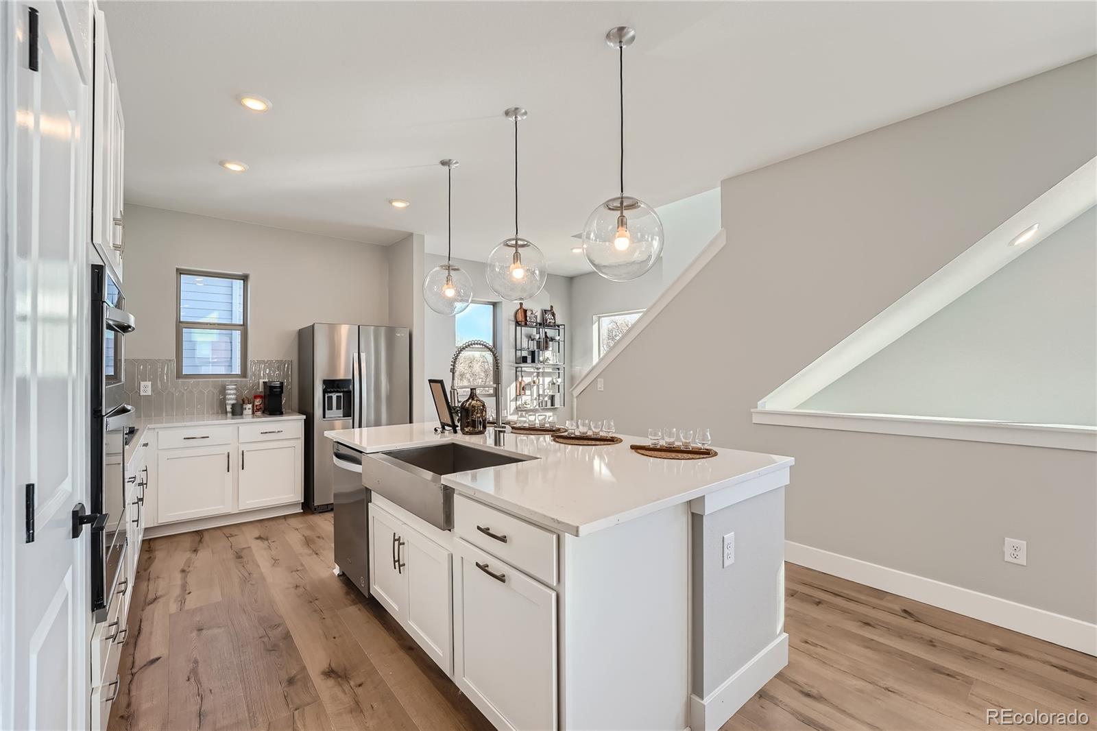 15290 W 69th Place