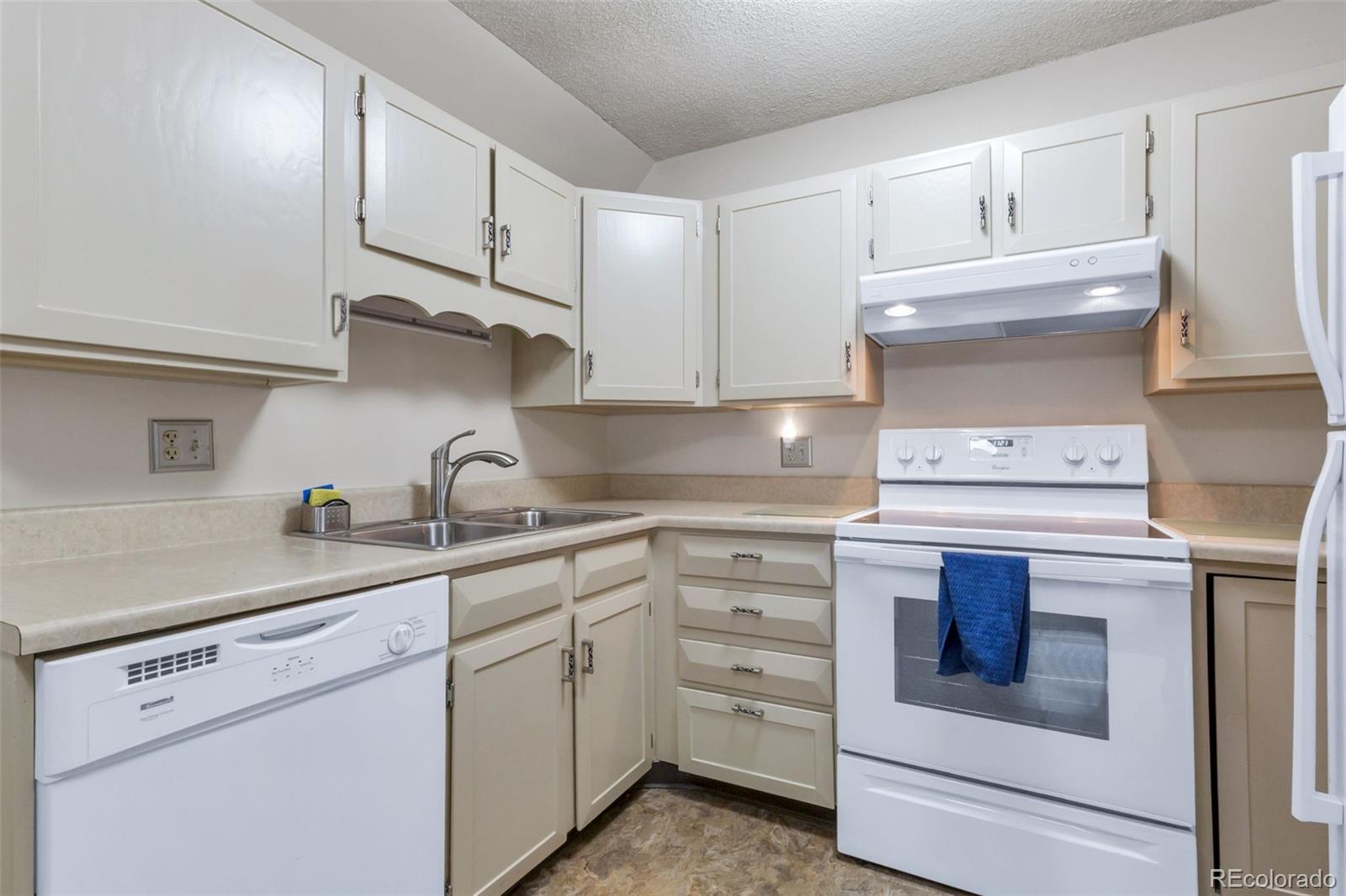 13606 E Bates Avenue 102