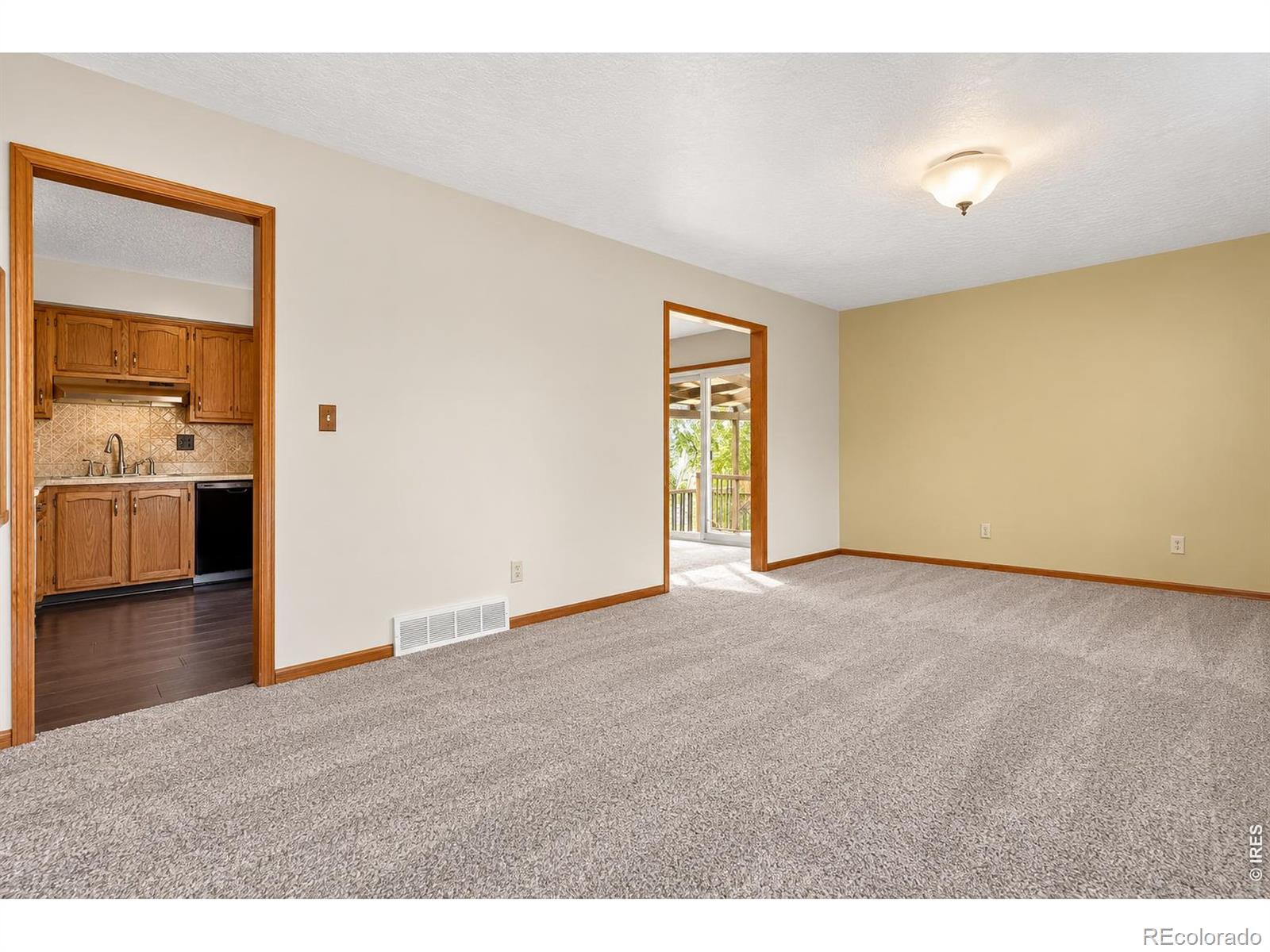 2821 W 24th Street