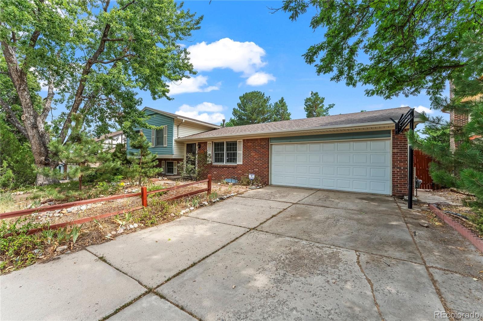 2591 S Eagle Circle