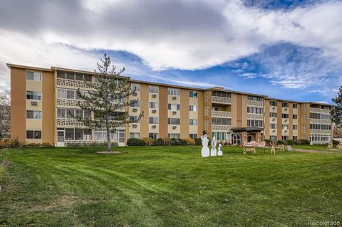 Photo of 645 S Alton Way S #12A, Denver, CO 80247 (MLS # 4675976)