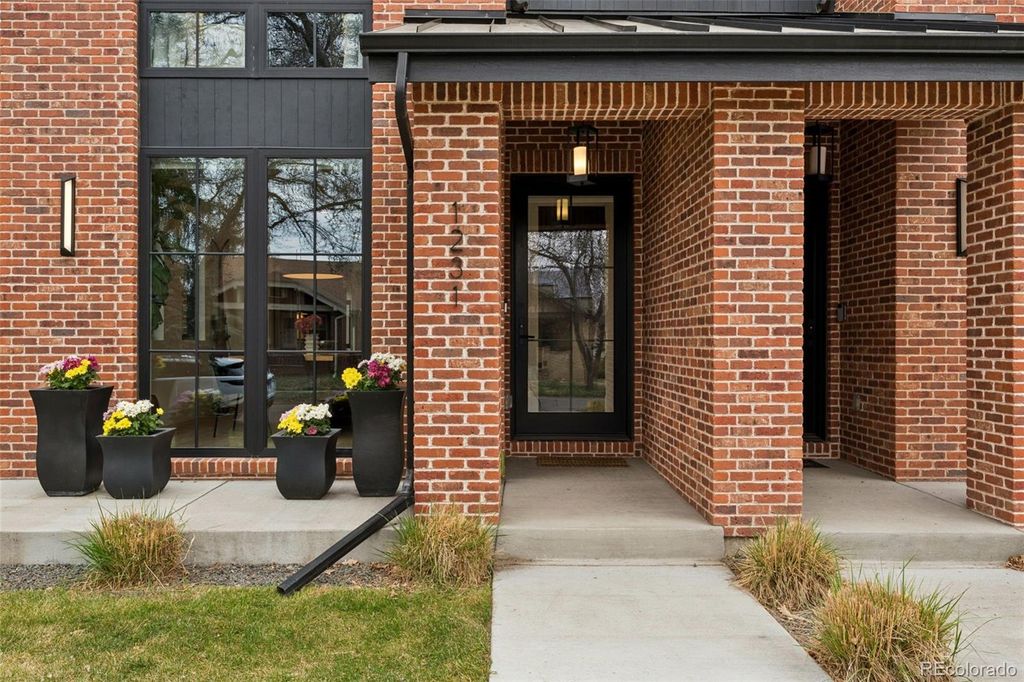 Photo of 1231 Garfield Street, Denver, CO 80206 (MLS # 5442101)