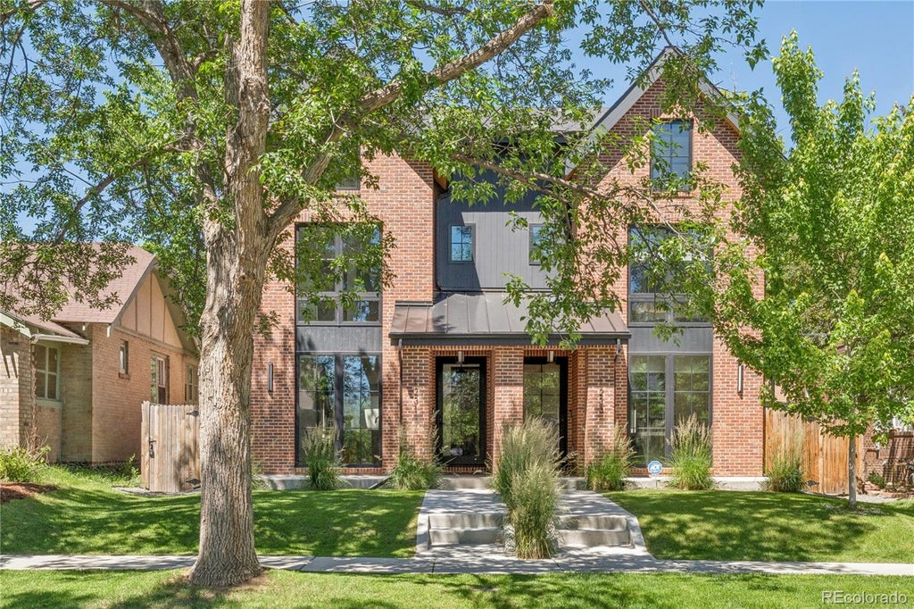 Photo of 1231 Garfield Street, Denver, CO 80206 (MLS # 5442101)