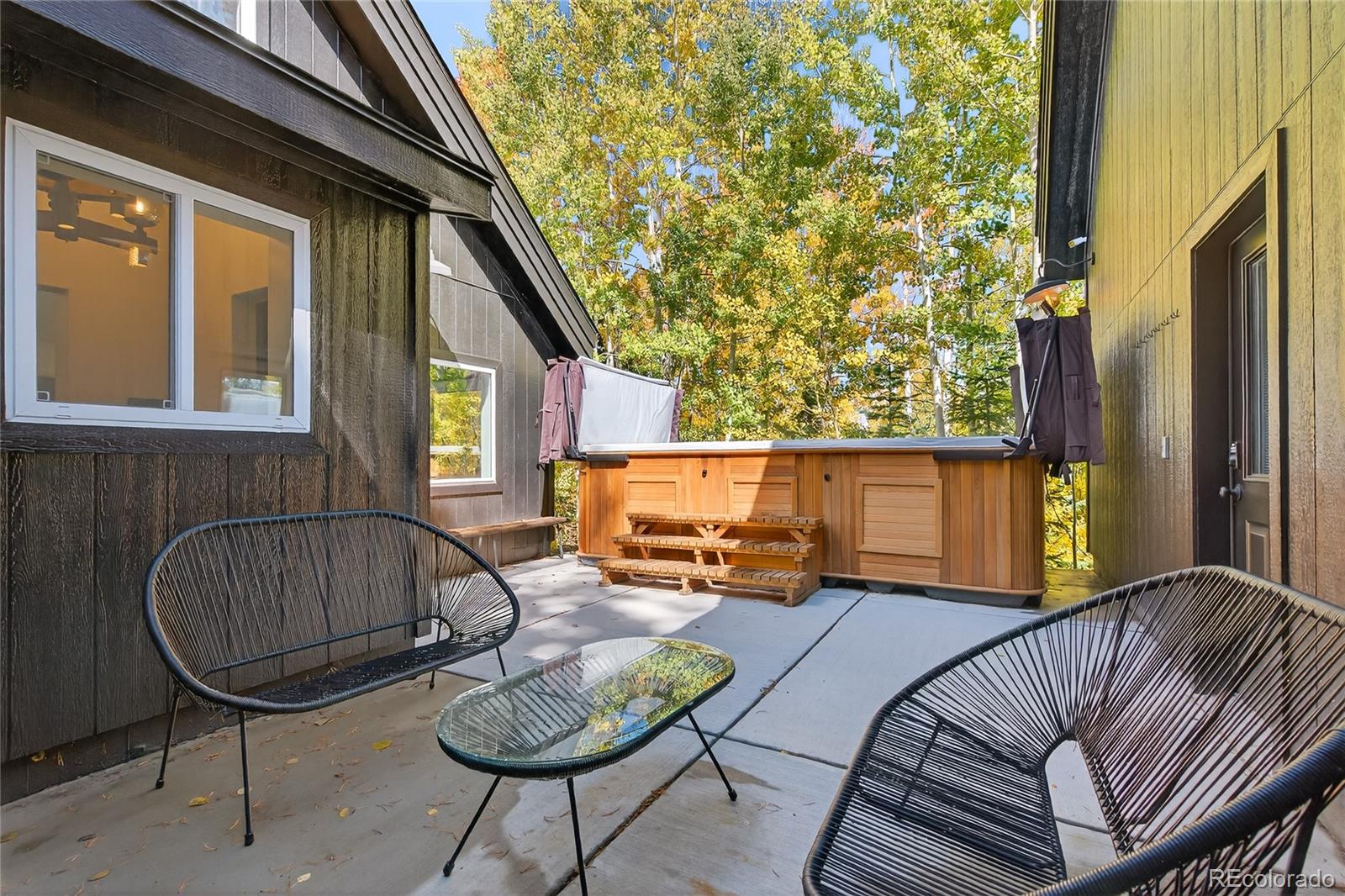 499 Kings Crossing Road