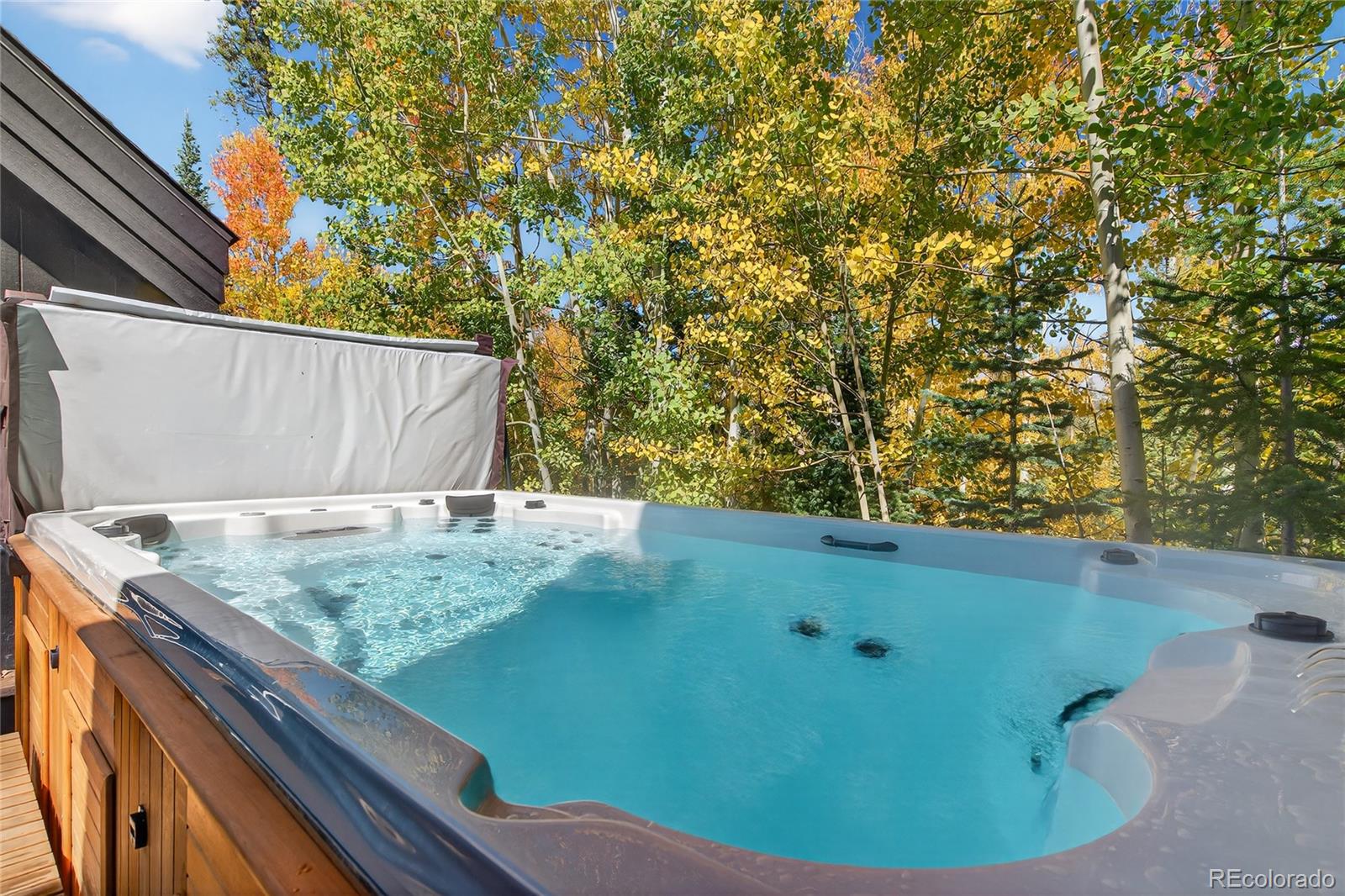 499 Kings Crossing Road