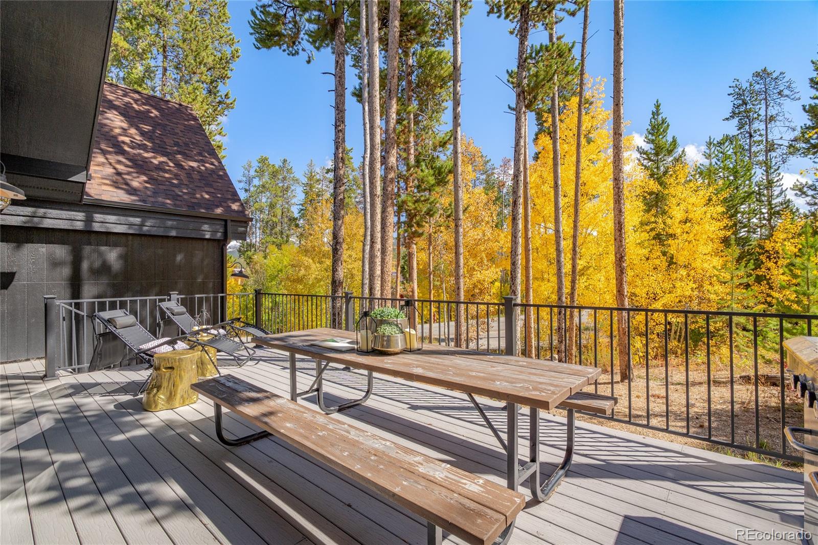 499 Kings Crossing Road