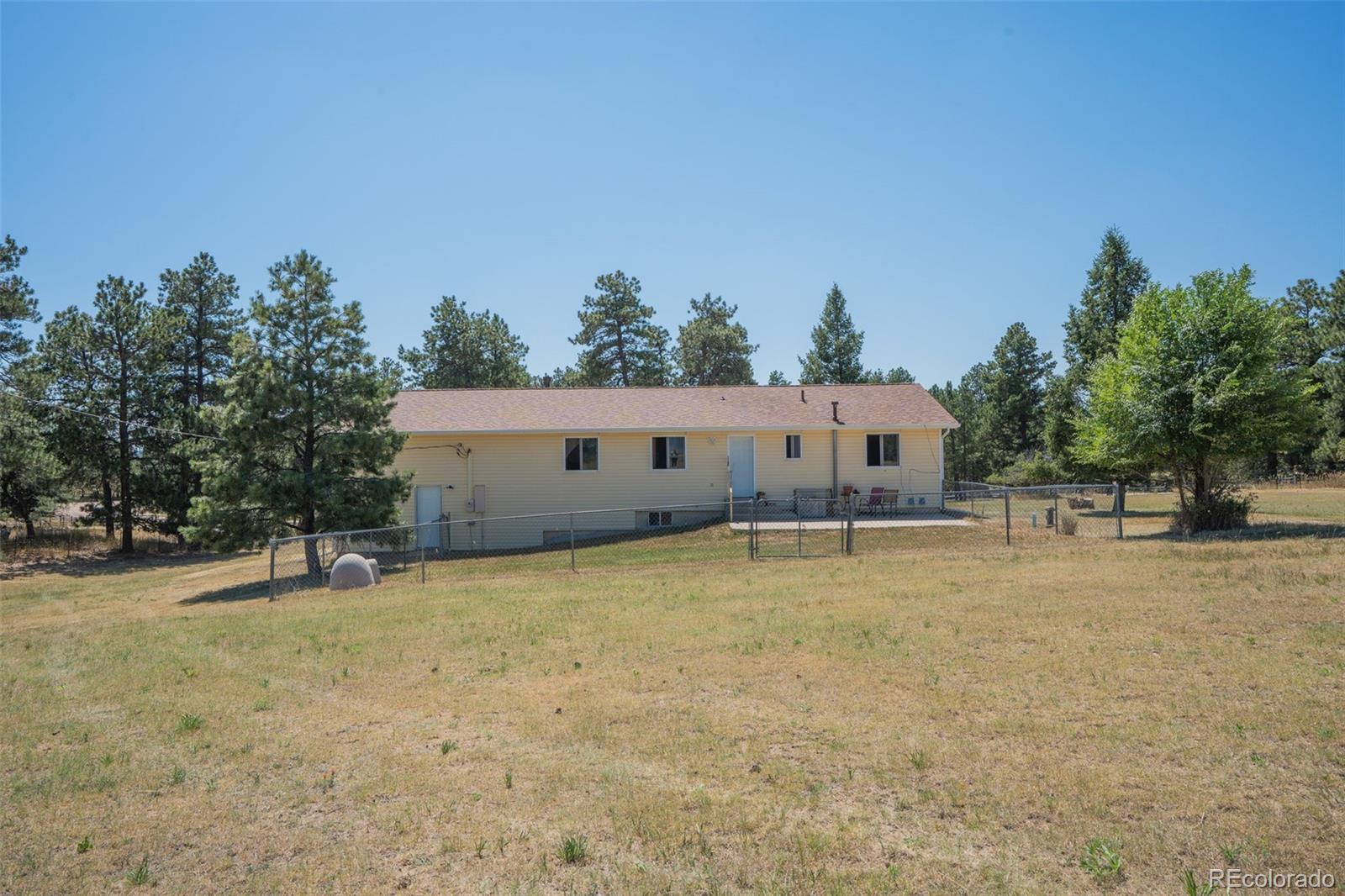 1647 Buttercup Road