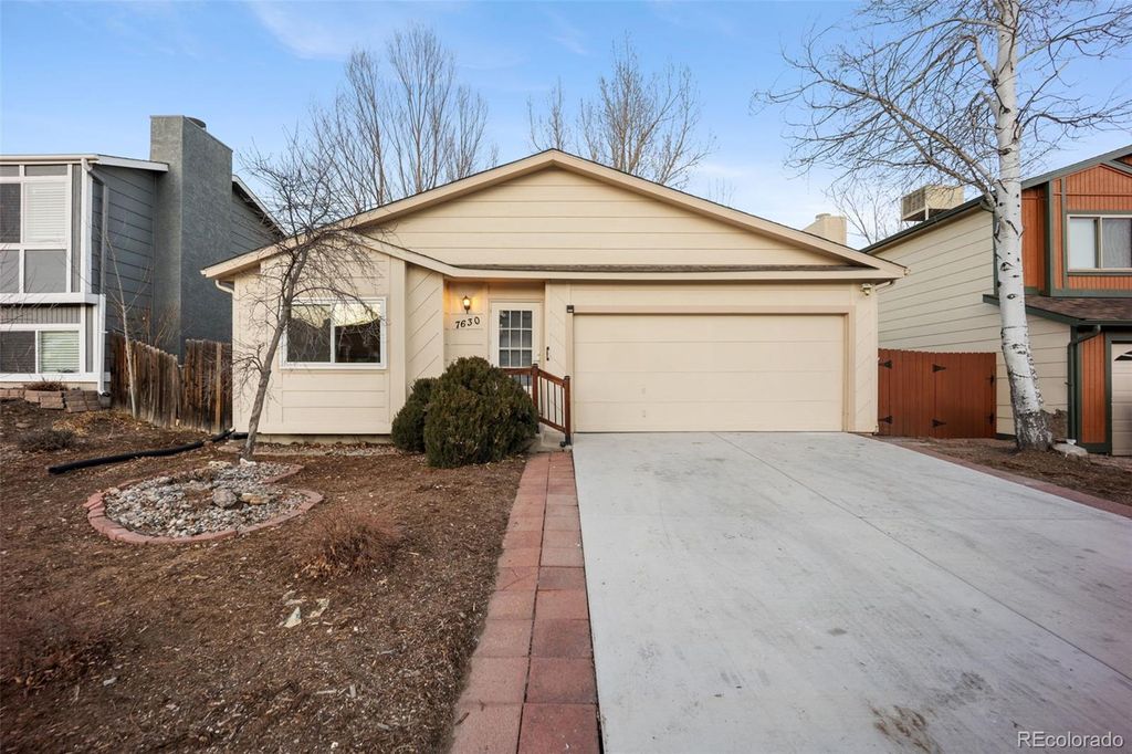 Photo of 7630 Montarbor Drive, Colorado Springs, CO 80918 (MLS # 9441185)