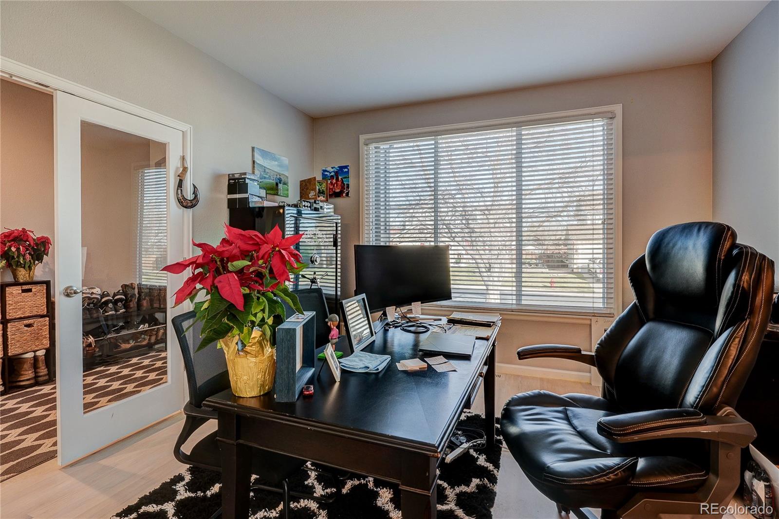 2946 S Devinney Court