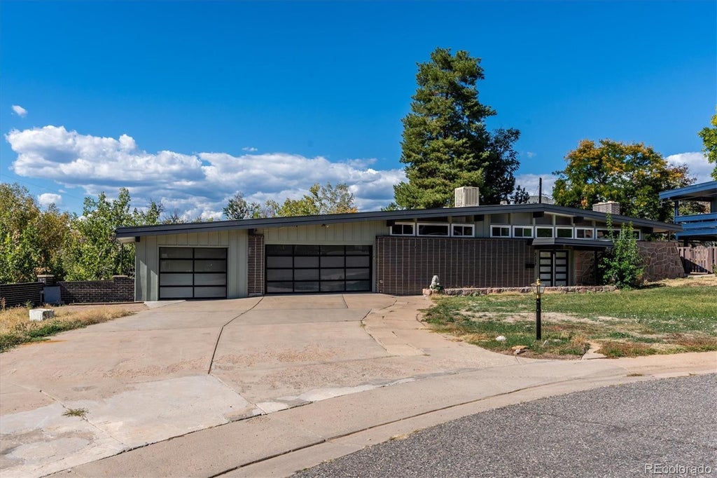 Photo of 5175 S Elati Drive, Englewood, CO 80110 (MLS # 8931963)