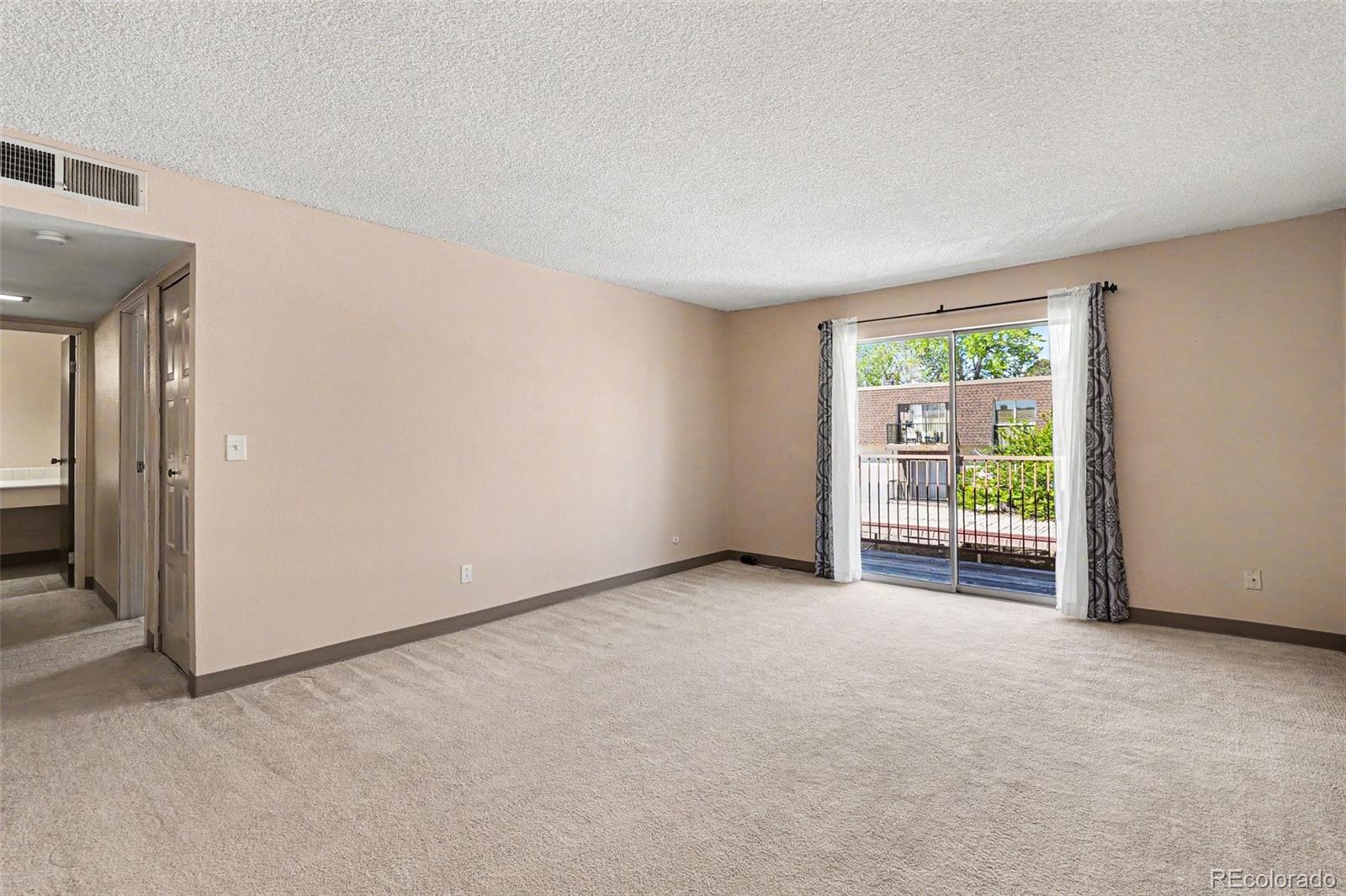 7755 E Quincy Avenue 302